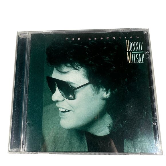 The Essential Ronnie Milsap CD Country Music Album RCA Records 1995 Remastered - Picture 1 of 7